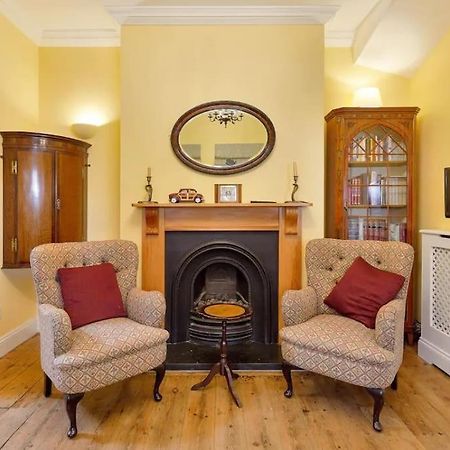 Windsor/Legoland/Ascot Charming 3Br Home In Centre Εξωτερικό φωτογραφία